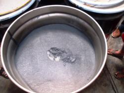 Titanium powder grade V