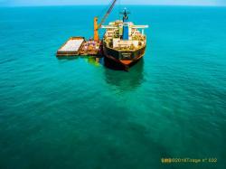 Bauxite ore (AI203) Venta 400.000 Tn mes FOB CIF