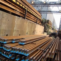 Used rails uncut for sale from owner in large quantity