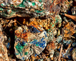 Seeking for Copper Ore 5%Cu min 300,000 mt a year $0