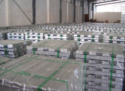 Aluminum Ä±ngots A7 at LME -27 USD $0