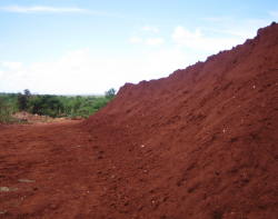 Bauxite ore from Europe 135 mln t stock $0