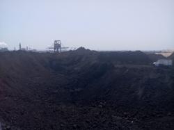 Magnetic metal iron 64% 300,000 mt/m CIF