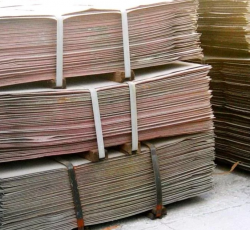 100 MT/m of copper cathodes available EXW $0