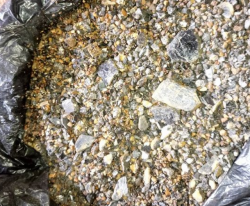 Require Coltan/Tantalite ore 34% min FOB