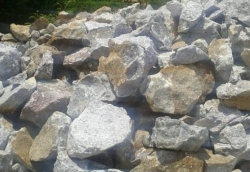 Offering 1000 tons of Lithium ore Li 5% min monthly