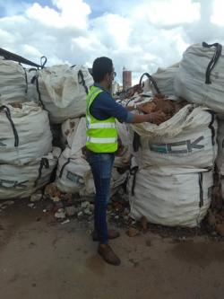 Looking to buy lead ore +45% $0