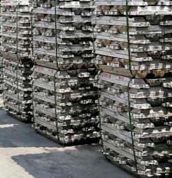 Looking for Aluminium ingots 99.7%