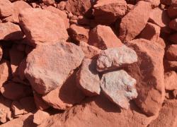 Iron ore 70%+ available for sale