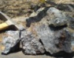 500,000,000 tons of low grade iron ore $0