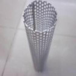 wire mesh basket $0